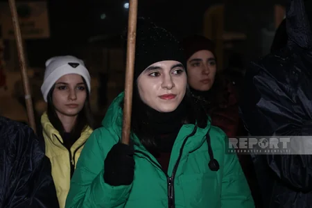 На дороге Ханкенди-Лачын продолжается акция протеста экоактивистов