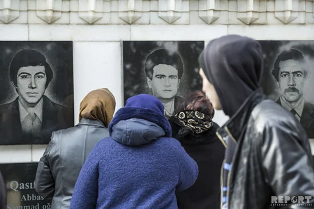 Azərbaycan xalqı 20 Yanvar şəhidlərini yad edir - FOTOREPORTAJ