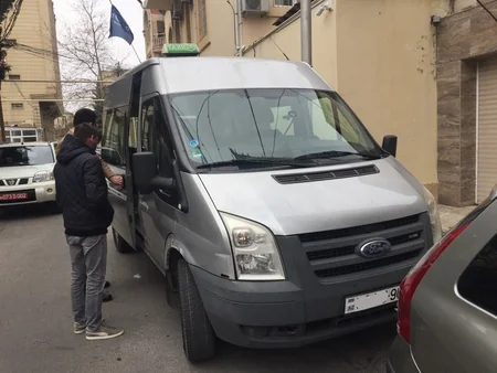 Azərbaycana könüllü qayıdan 703 nəfərə yardım edilib