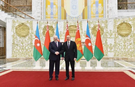 Azərbaycan Prezidentinin Minskdə rəsmi qarşılanma mərasimi olub