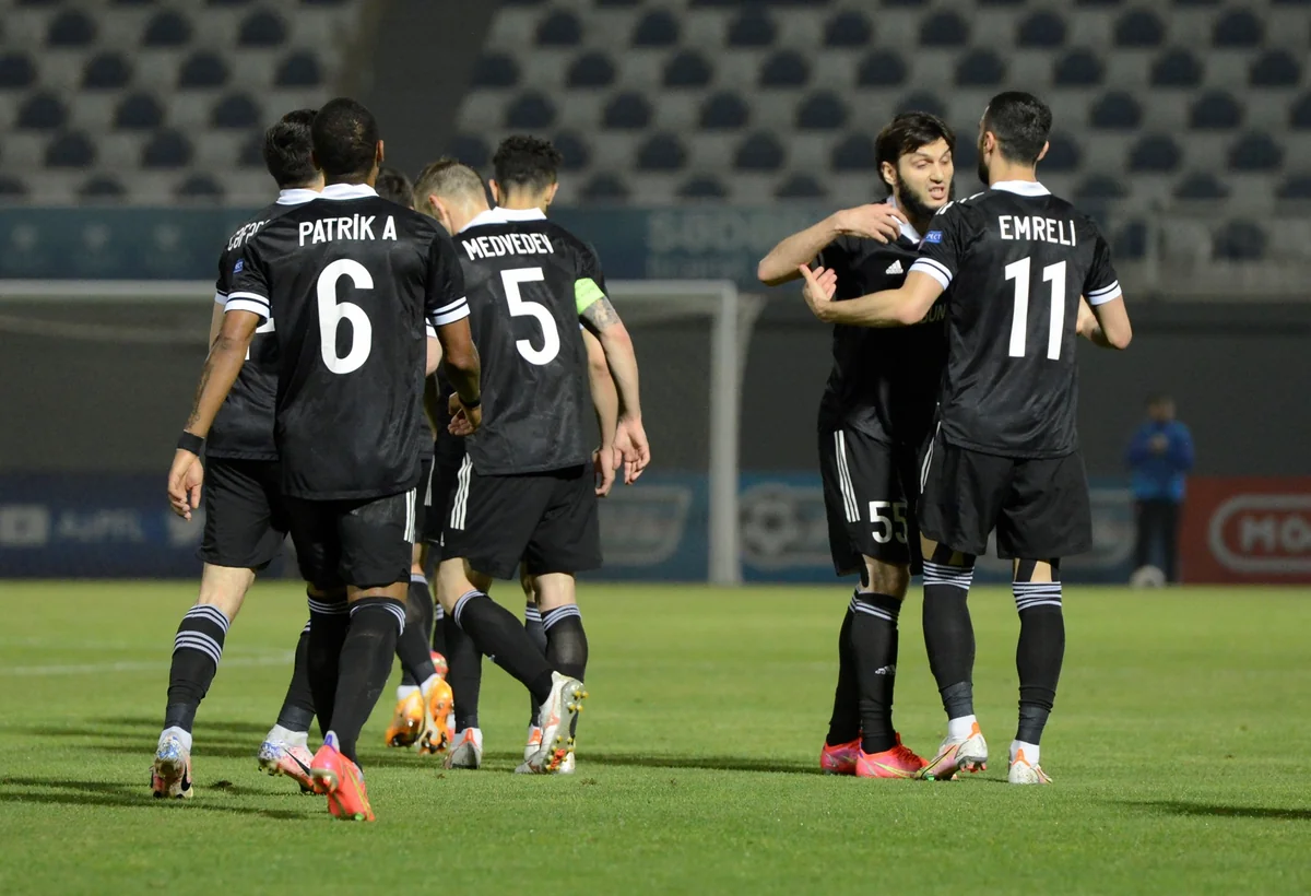 Qarabağ Sabahı darmadağın etdi