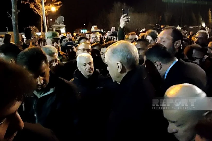 Türkiyə Prezidenti Kahramanmaraşda Azərbaycan axtarış-xilasetmə qrupunun rəhbəri ilə görüşüb