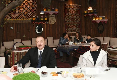 Prezident İlham Əliyev Novruz bayramı münasibətilə ümumxalq şənliyində iştirak edib - YENİLƏNİB-3
