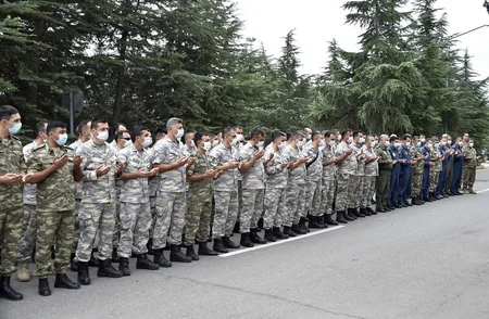 Birgə təlimlərdə iştirak edən hərbçilər üçün bayram tədbiri təşkil olunub
