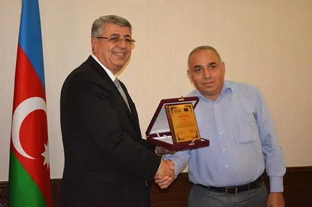 Mətbuat Şurası “Əsrin Müqaviləsi - ölkəmizin davamlı sənaye inkişafının təməli” mövzusunda yazı müsabiqəsinin nəticələrini açıqlayıb