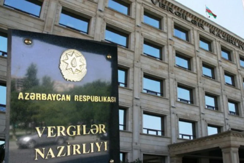 Prezident İlham Əliyev Vergilər Nazirliyinin əməkdaşlarını təltif edib - SİYAHI
