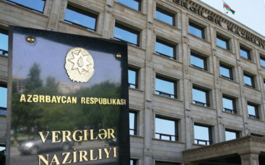 Prezident İlham Əliyev Vergilər Nazirliyinin əməkdaşlarını təltif edib - SİYAHI