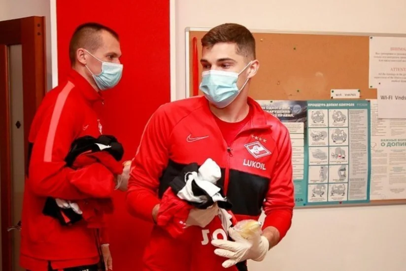 У футболиста российского Спартака обнаружили COVID-19