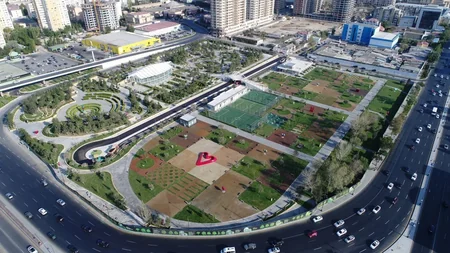 Prezident İlham Əliyev Xətai rayonunda salınan idman-əyləncə park kompleksinin açılışında iştirak edib - YENİLƏNİB