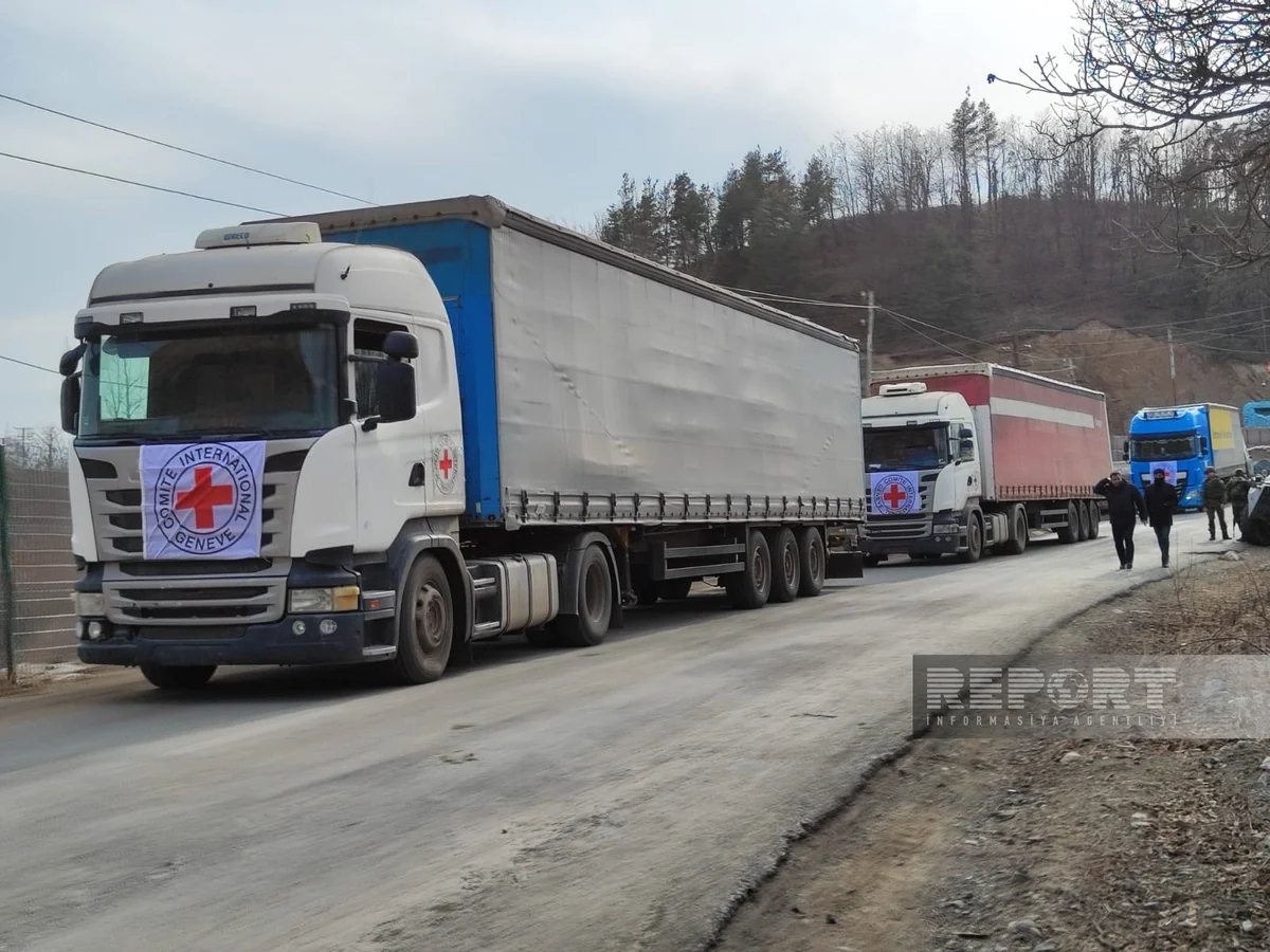 По дороге Ханкенди-Лачын беспрепятственно проехали автомобили МККК