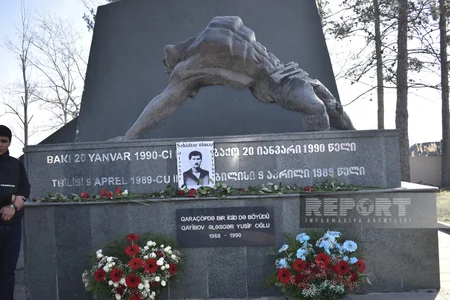 Azərbaycanın Gürcüstandakı səfiri 20 Yanvar şəhidinin ailəsi ilə görüşüb