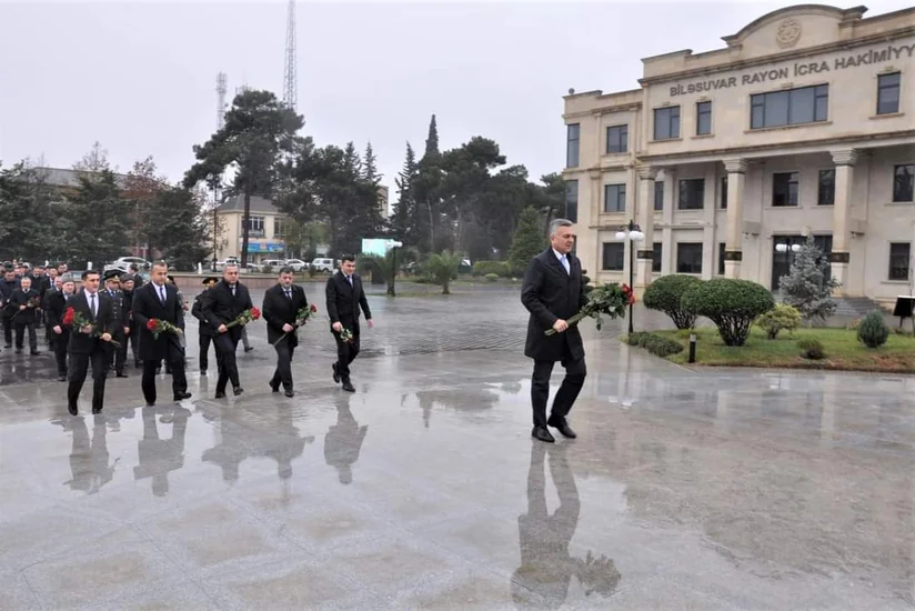 Biləsuvar və Cəlilabadda Ümummilli Lider Heydər Əliyevin xatirəsi anılıb