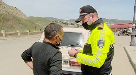 ​​​​​​​Gədəbəydə qaydaları pozan sürücülər cərimələndi