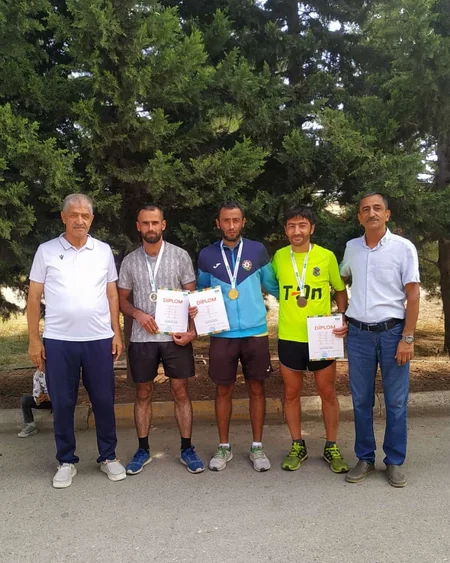 Kros qaçışı üzrə Bakı şəhər payız çempionatının qalibləri müəyyənləşib