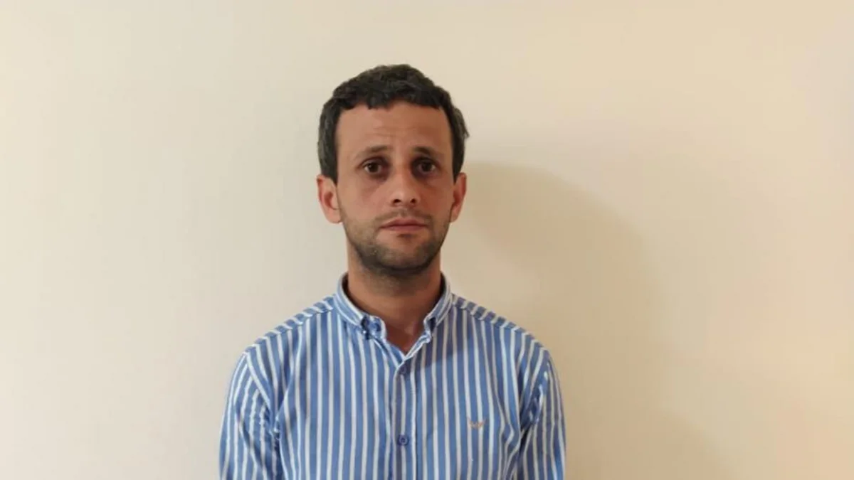 Pensiya kartından onlayn yolla pul oğurlayan şəxs saxlanılıb