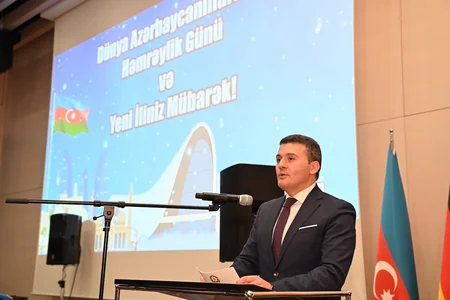 Berlində Dünya Azərbaycanlılarının Həmrəyliyi Günü qeyd olunub