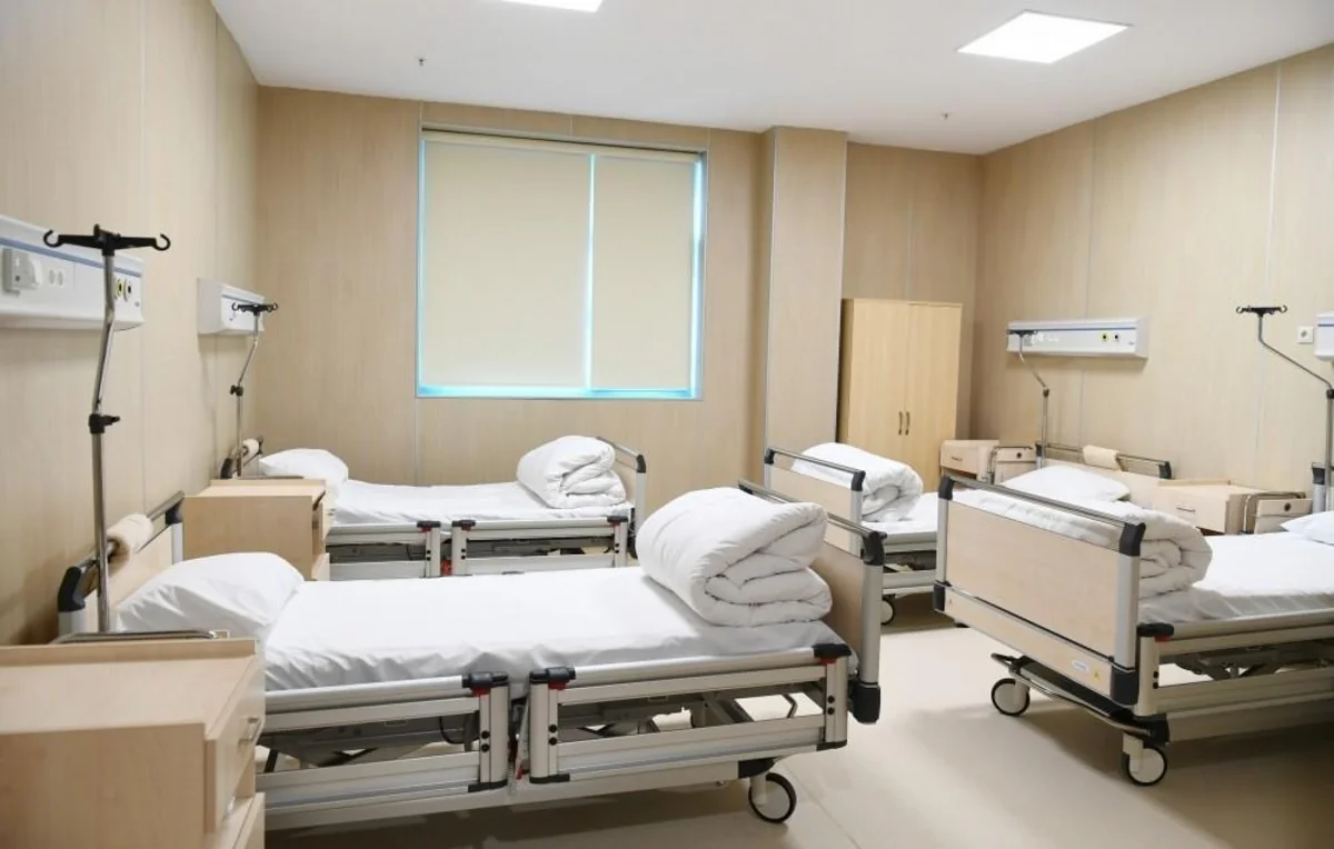 Yevlaxda xəstəxananı tərk edən COVID-19 xəstəsi müəyyən edildi