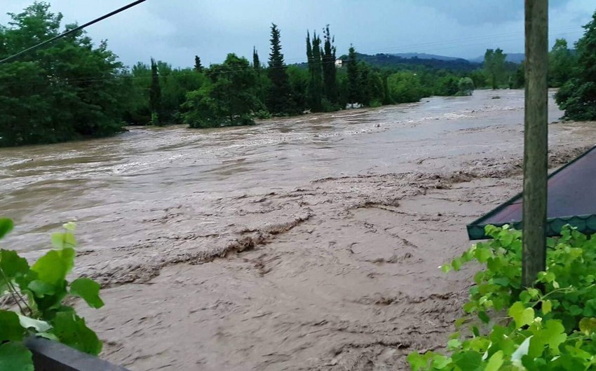 Azerbaijan faces surge in mudflows: Over 100 incidents in three months