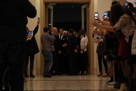 “Unutursam Fısılda” filminin qala gecəsində tamaşaçılar arasında çaxnaşma baş verib