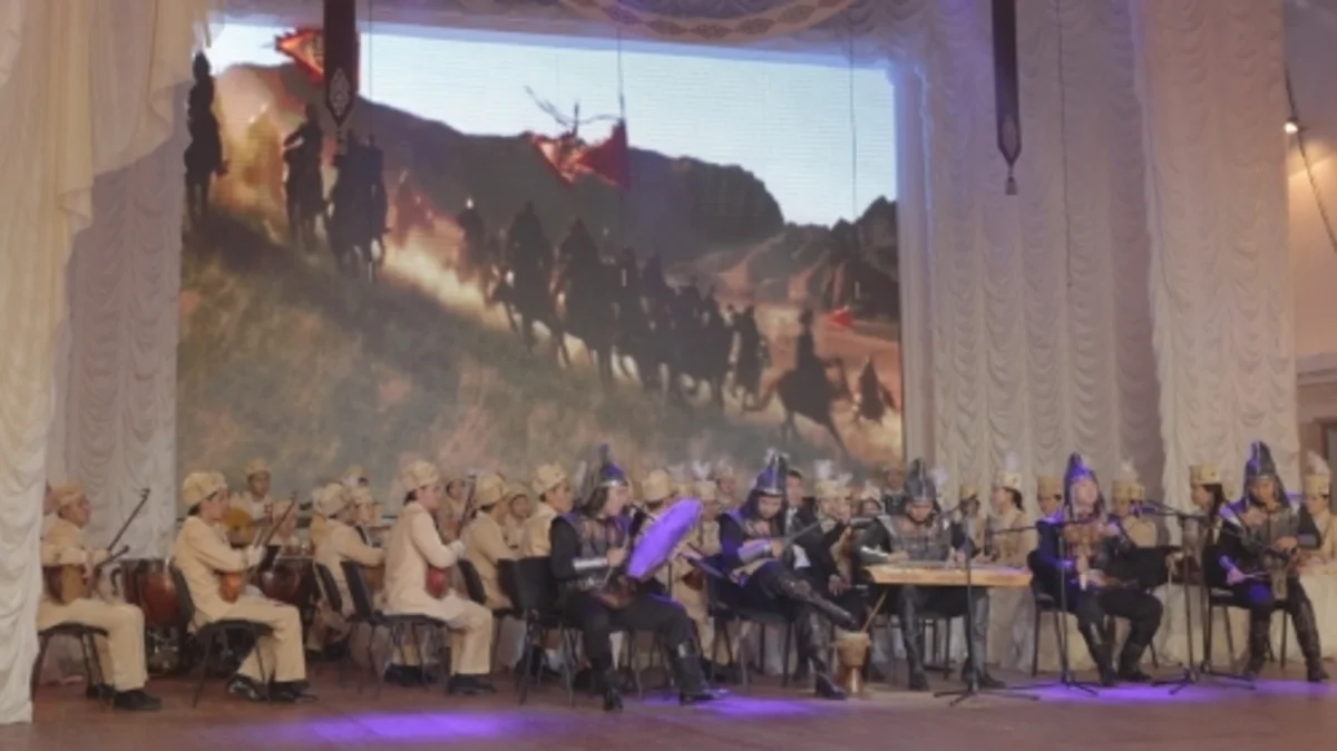 Astanada türk xalqlarının musiqi festivalı keçirilib