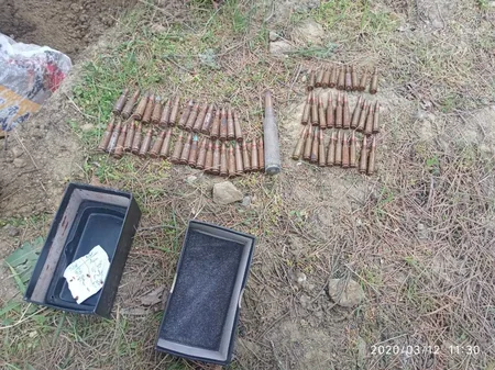 Sumqayıtda parkda xeyli sayda güllə tapıldı