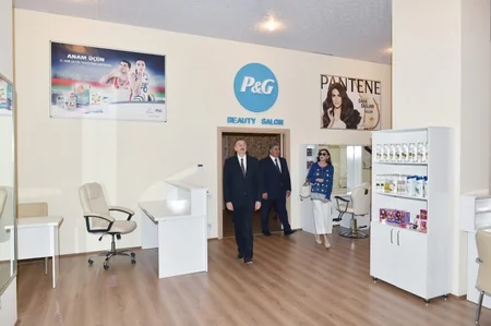 ​Prezident İlham Əliyev birinci Avropa Oyunlarının Atletlər və Media kəndlərinin açılışlarında iştirak edib