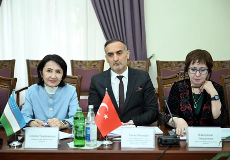 Bakıda Türkdilli Ölkələrin Milli Kitabxana Direktorları Konfransı Təşkilatının təsis iclası keçirilib
