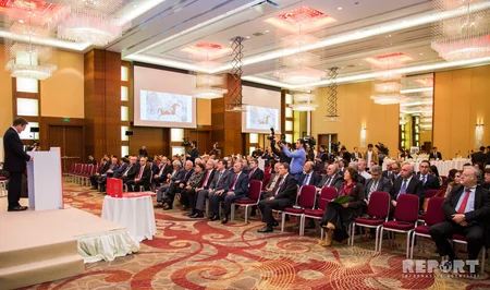 Təbrizin sehirli nağılları kitabının təqdimatı olub