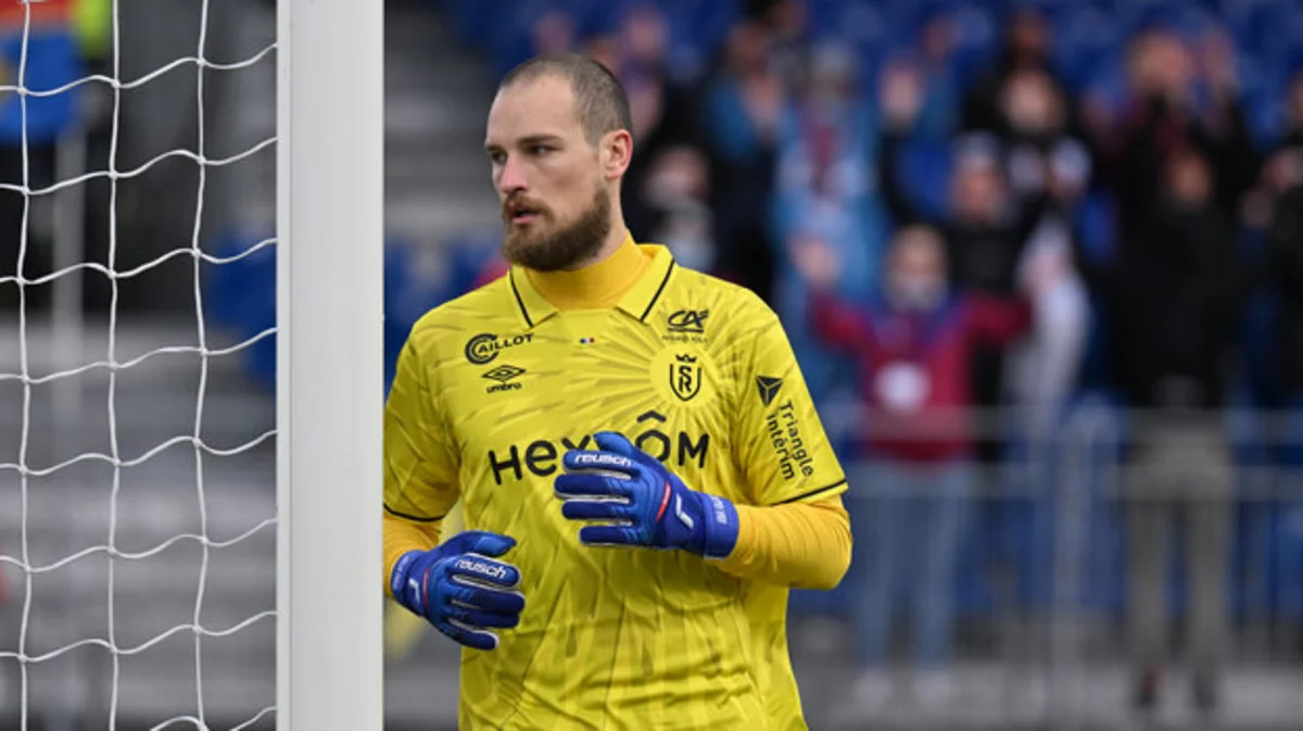 Вратарь сборной Сербии перешел в «Мальорку»