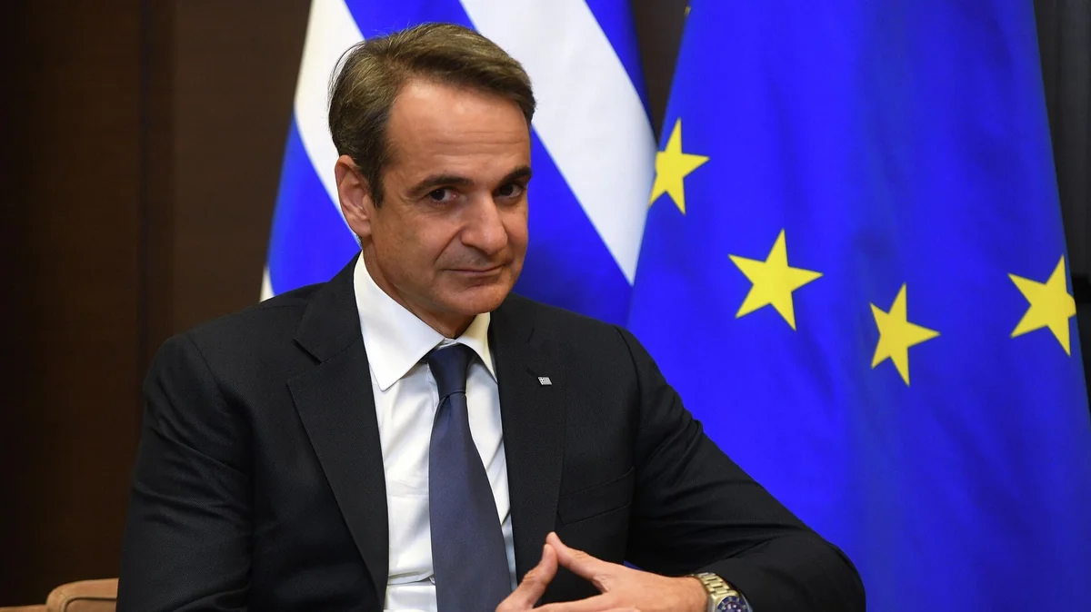 Miçotakis: Türkiyə ilə Yunanıstan arasında sabitlik qorunmalıdır