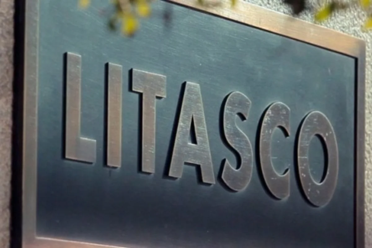 Трейдер Лукойла прекратил поставки в Венесуэлу