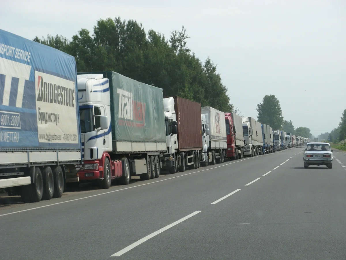 Azərbaycan məhsullarının Rusiya ərazisinə keçirilməsində problem yaranıb