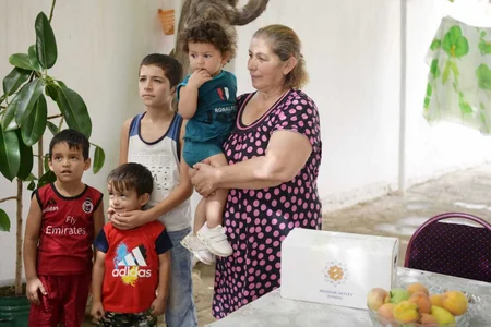 Heydər Əliyev Fondu tərəfindən aztəminatlı ailələrə qurban paylarının verilməsi başa çatıb