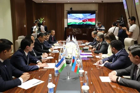 Минэнерго Узбекистана, SOCAR и Узбекнефтегаз подписали контракт по Устюртскому нефтегазоносному региону
