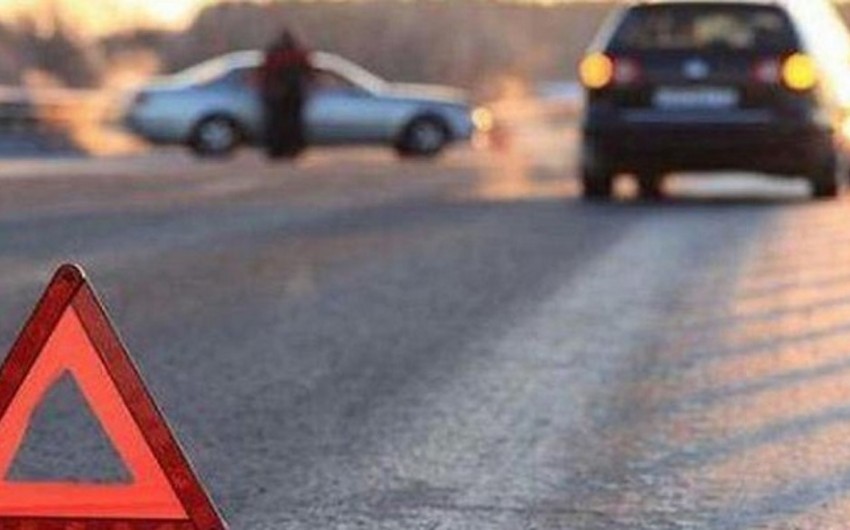 Xaçmazda gənc oğlan yol qəzasında ağır xəsarətlər alıb