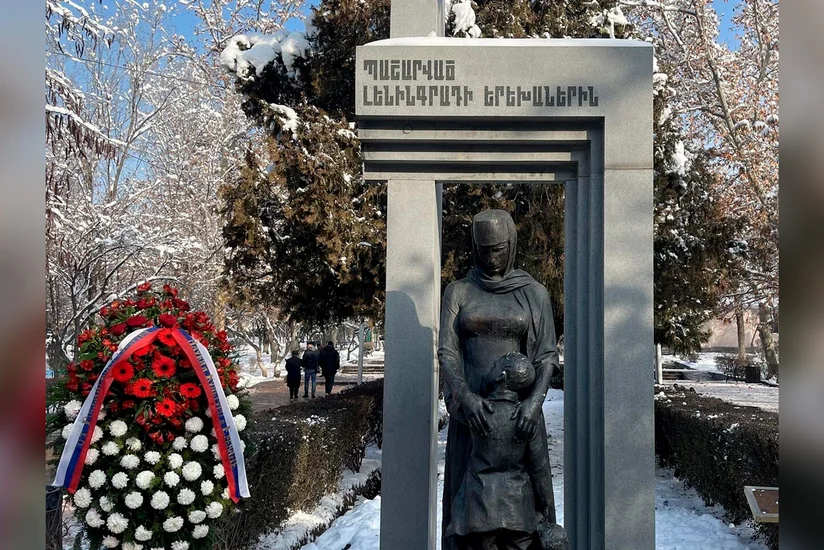 В Петербурге осудили осквернение памятника детям блокадного Ленинграда в Ереване