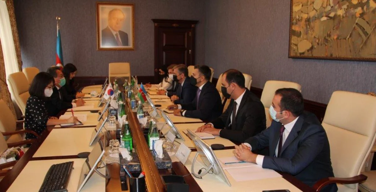 Azərbaycan Cənubi Koreya ilə maliyyə nəzarətinin gücləndirilməsini müzakirə edib