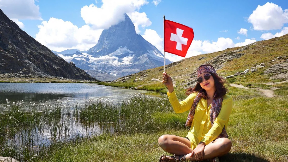 İsveçrədə hər bir vətəndaşa 7 500 frank verilə bilər