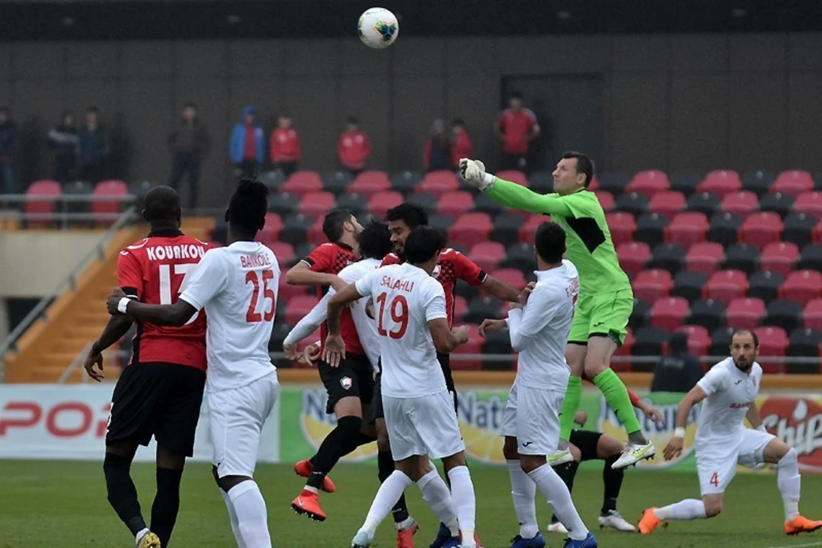 Premyer Liqa: Qəbələ Keşləni qəbul edəcək, Səbail Qarabağla oynayacaq