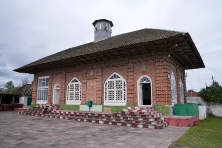Dövlət Komitəsinin sədri Astaradakı məscidlərin fəaliyyəti ilə tanış olub