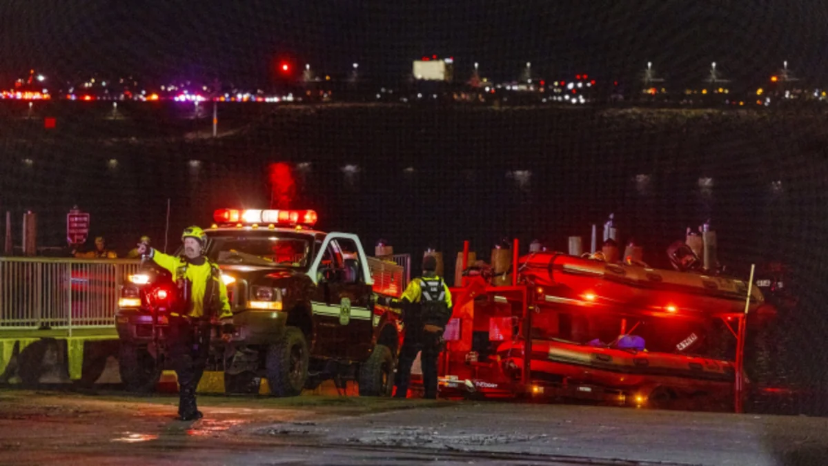 US Transportation Department to consider measures to improve air traffic control after plane crash
