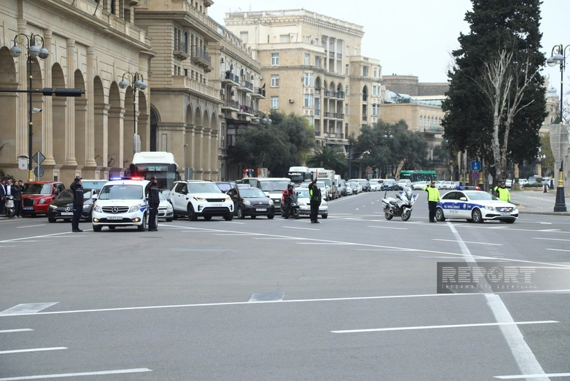 Ötən gün təyyarə qəzasında həlak olanların xatirəsi bir dəqiqəlik sükutla yad edilib - VİDEO