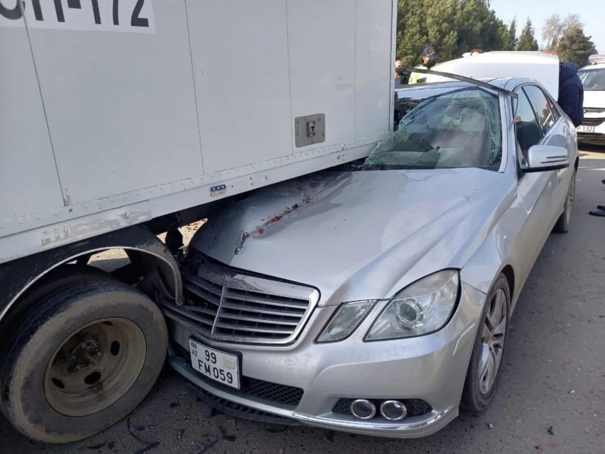Şirvanda yol qəzası olub