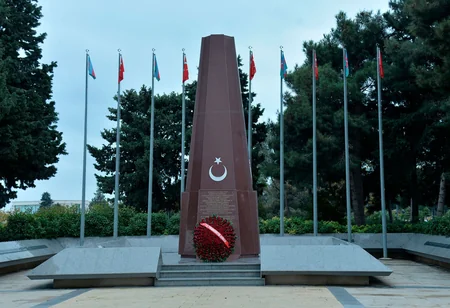 Təhsil naziri Türkiyənin Ali Təhsil Şurasının sədri ilə görüşüb