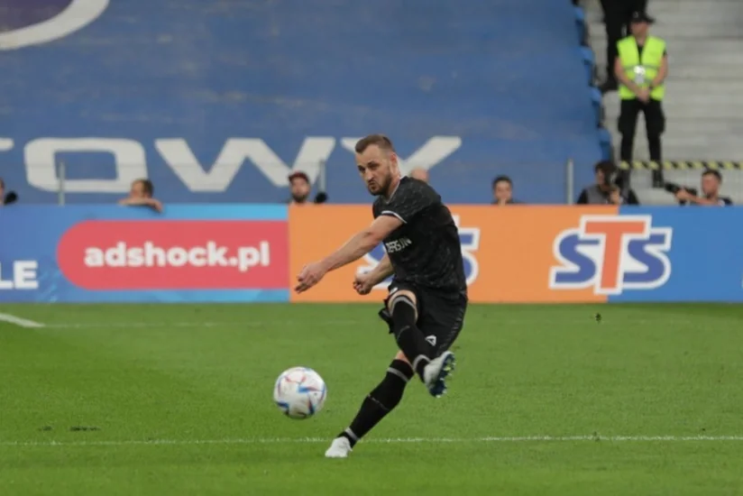 Qarabağın kapitanı yenidən zədələnib