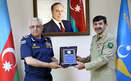 Azerbaijan, Pakistan mull issues of military aviation