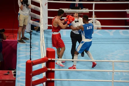 Tokio-2020: Azərbaycan boksçusu yarımfinala yüksəlib