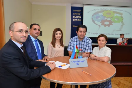 Azərikimya İB-də Neftçilər gününə həsr olunmuş “Xəmsə” bilik yarışı keçirilib