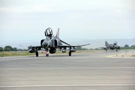 Turkish warplanes arrive in Azerbaijan