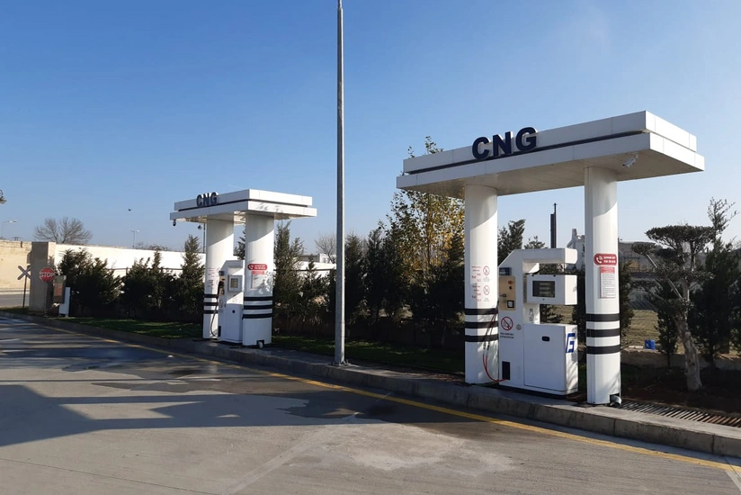 Azərbaycanda qazdoldurma məntəqələri üçün təbii qazın tarifi 35% azaldılıb